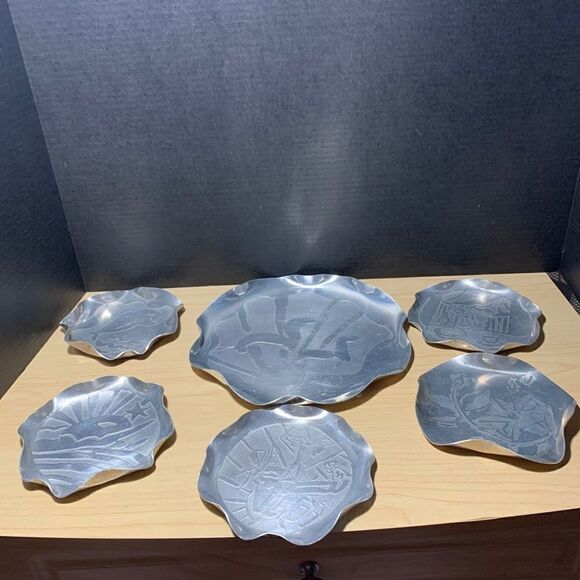 Vintage Carved Aluminum Serving Set - Picture 1 of 8